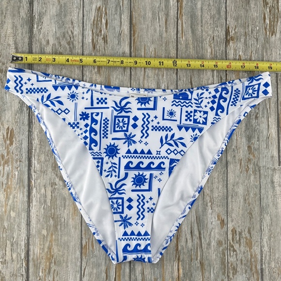 High Leg Mid Rise Cheeky Bikini Bottom Swim Size XXL - Picture 2 of 8